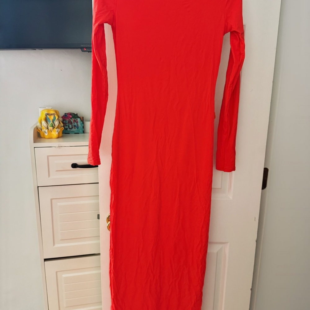 SKIMS  everinody fits dress - Picture 4 of 6